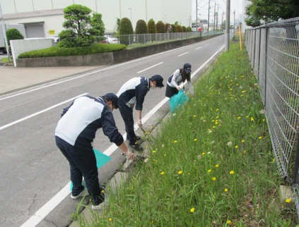 Nakanuki Park Beautification Activities