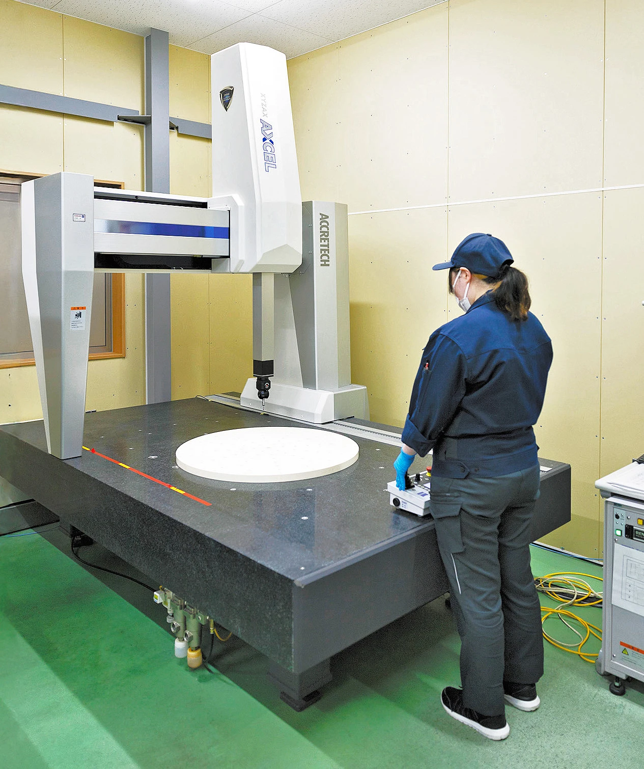 XYZAX AXCELによる大型製品の測定
